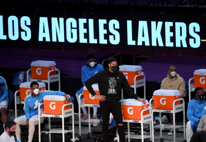 Los Angeles Lakers - 